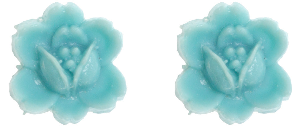 A MANO VINTAGE CARVED RESIN ROSE EARRINGS TURQUOISE