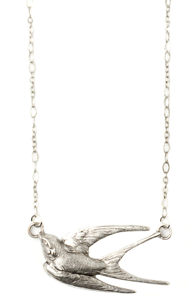 A MANO SWALLOW NECKLACE