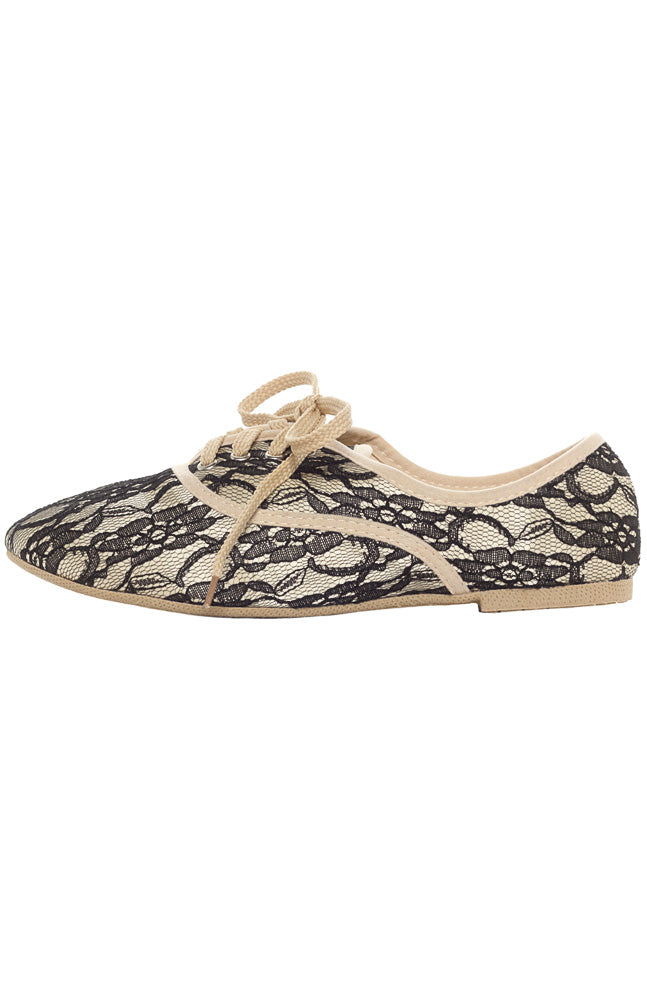 ACE OF LACE OXFORD SHOES TAN