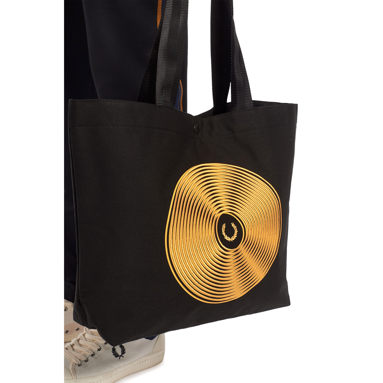 FRED PERRY DISC GRAPHIC TOTE BAG