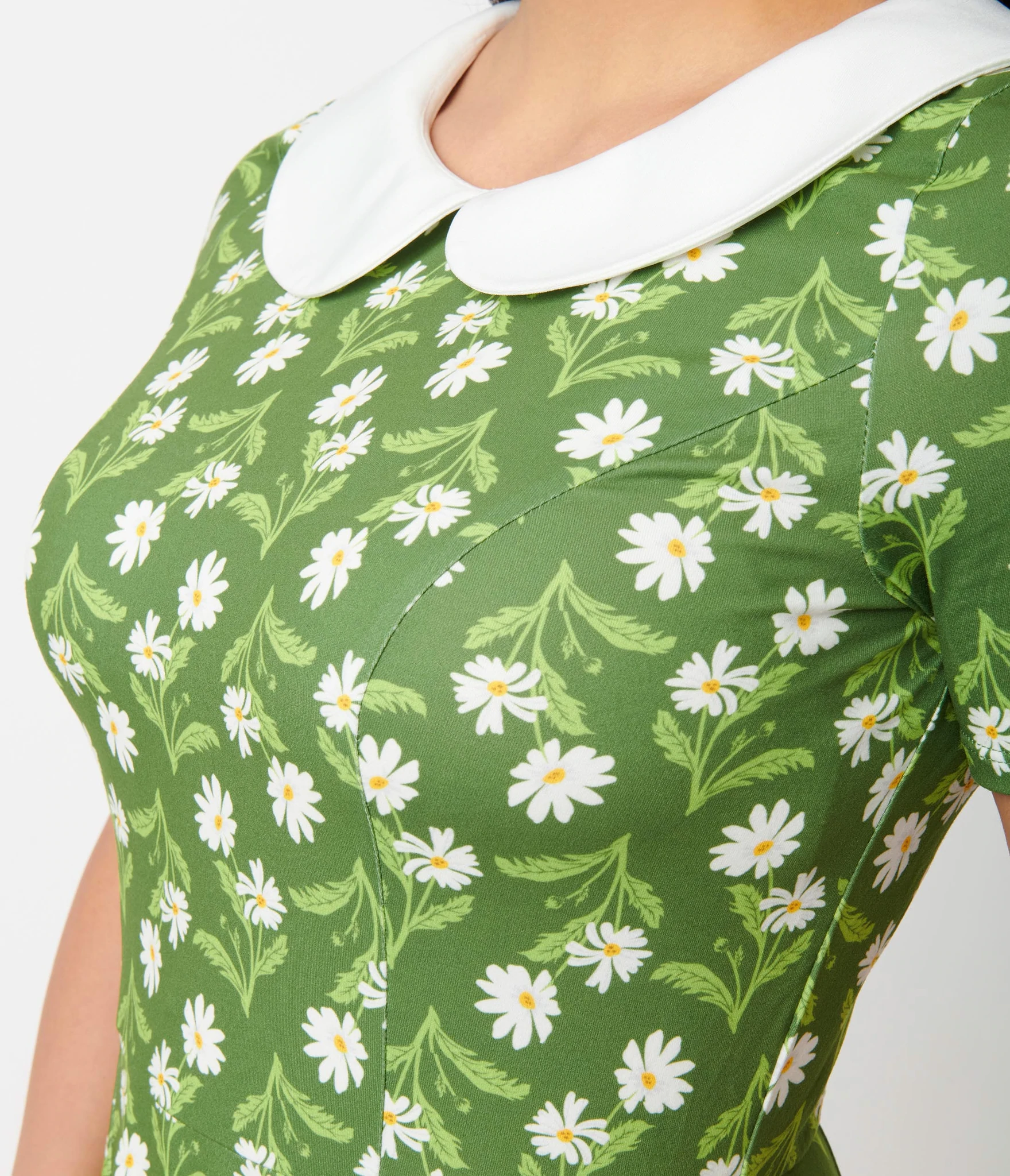 https://www.sourpussclothing.com/cdn/shop/products/green_daisy_margot_dress_2.png?v=1685986231&width=1920