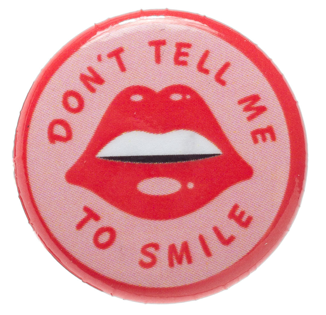 HELLCATS INC. SMILE BUTTON