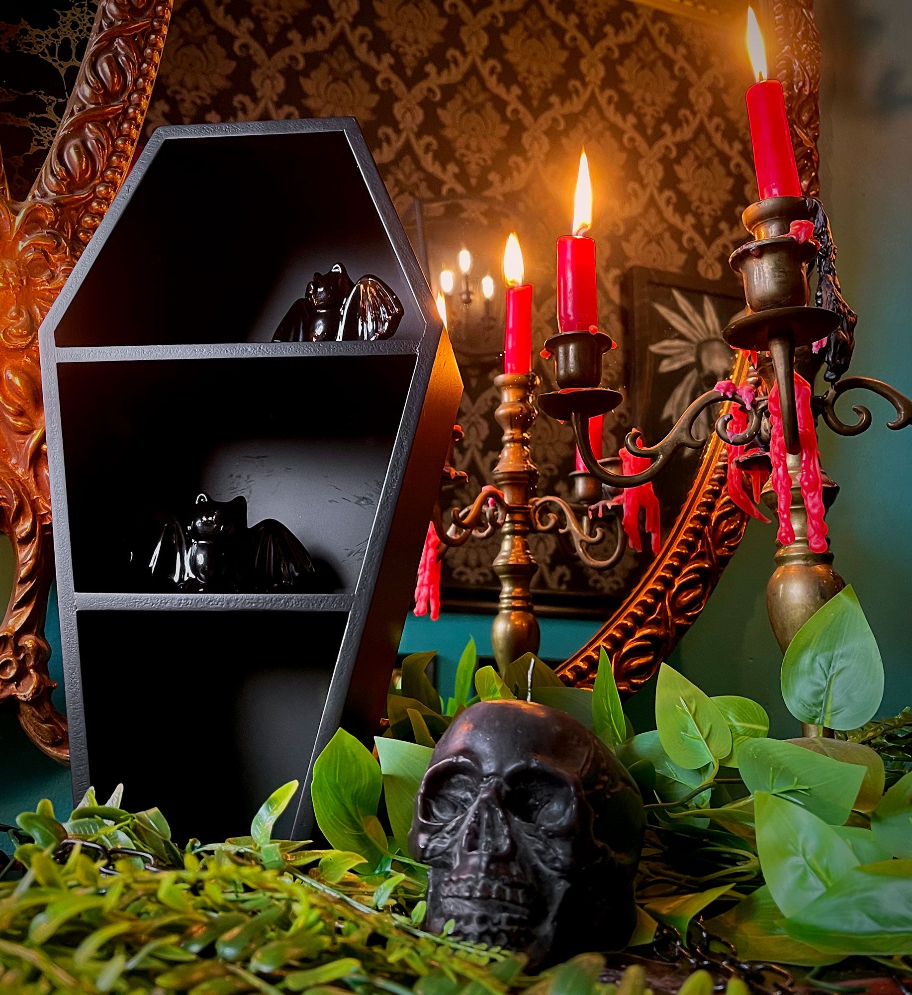 Sourpuss Clothing - Anatomical Skull Black - Candle